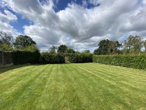Glorious Garden- click for photo gallery